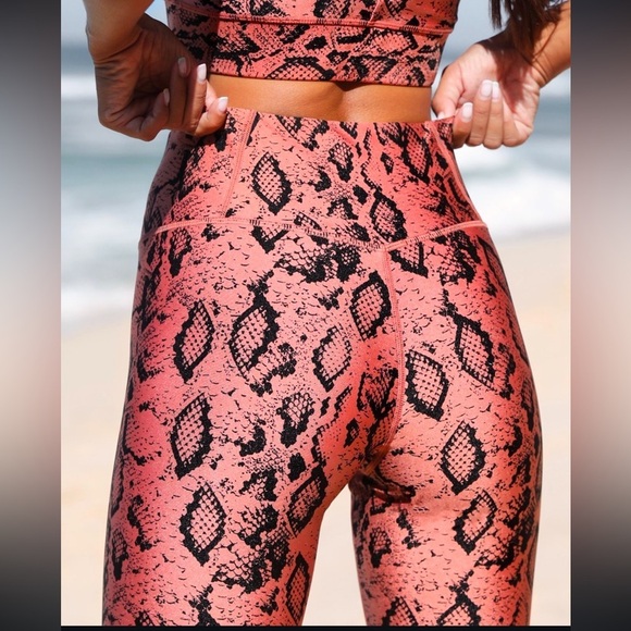 STRONGER 2pcs workout set size S - Picture 2 of 6